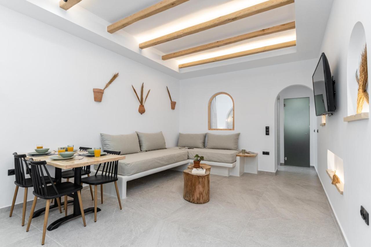 Adama'S Suites Naxos City Exterior photo
