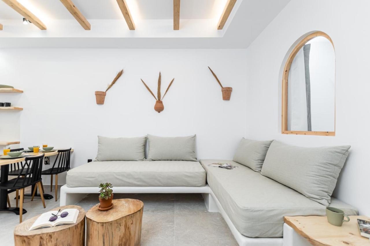 Adama'S Suites Naxos City Exterior photo