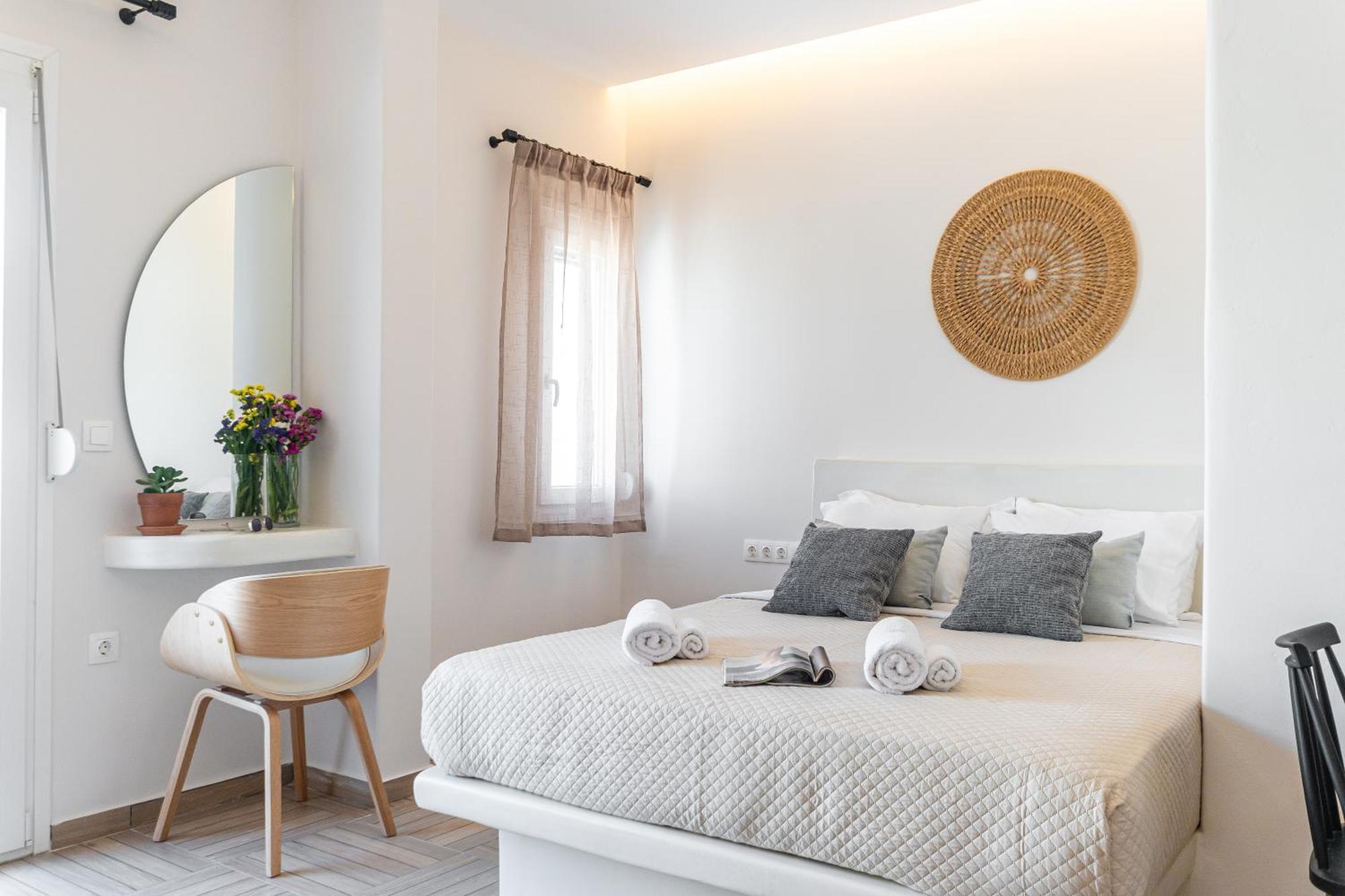 Adama'S Suites Naxos City Exterior photo